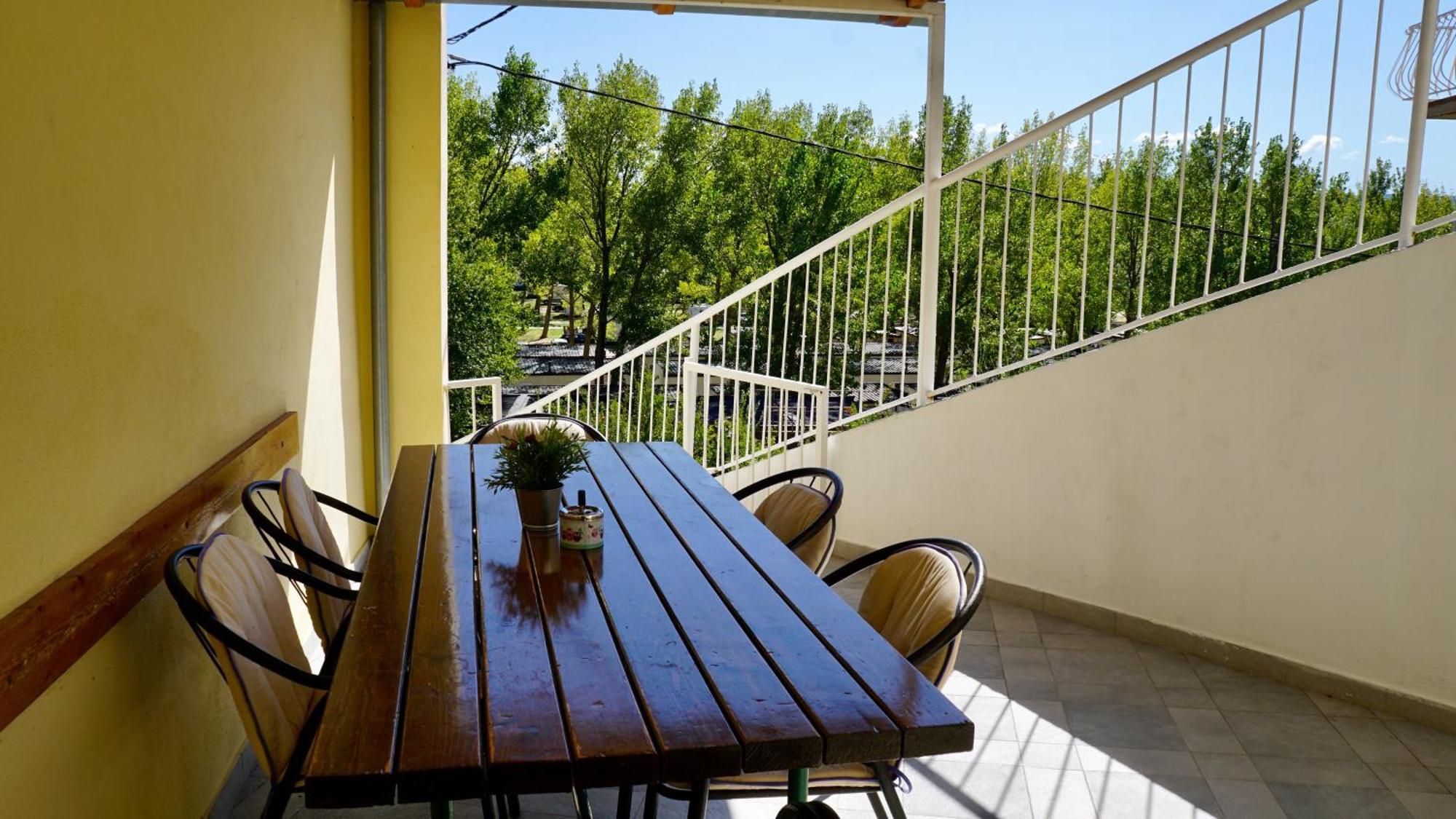 Apartments Niksa Kastelan Omis Exterior photo