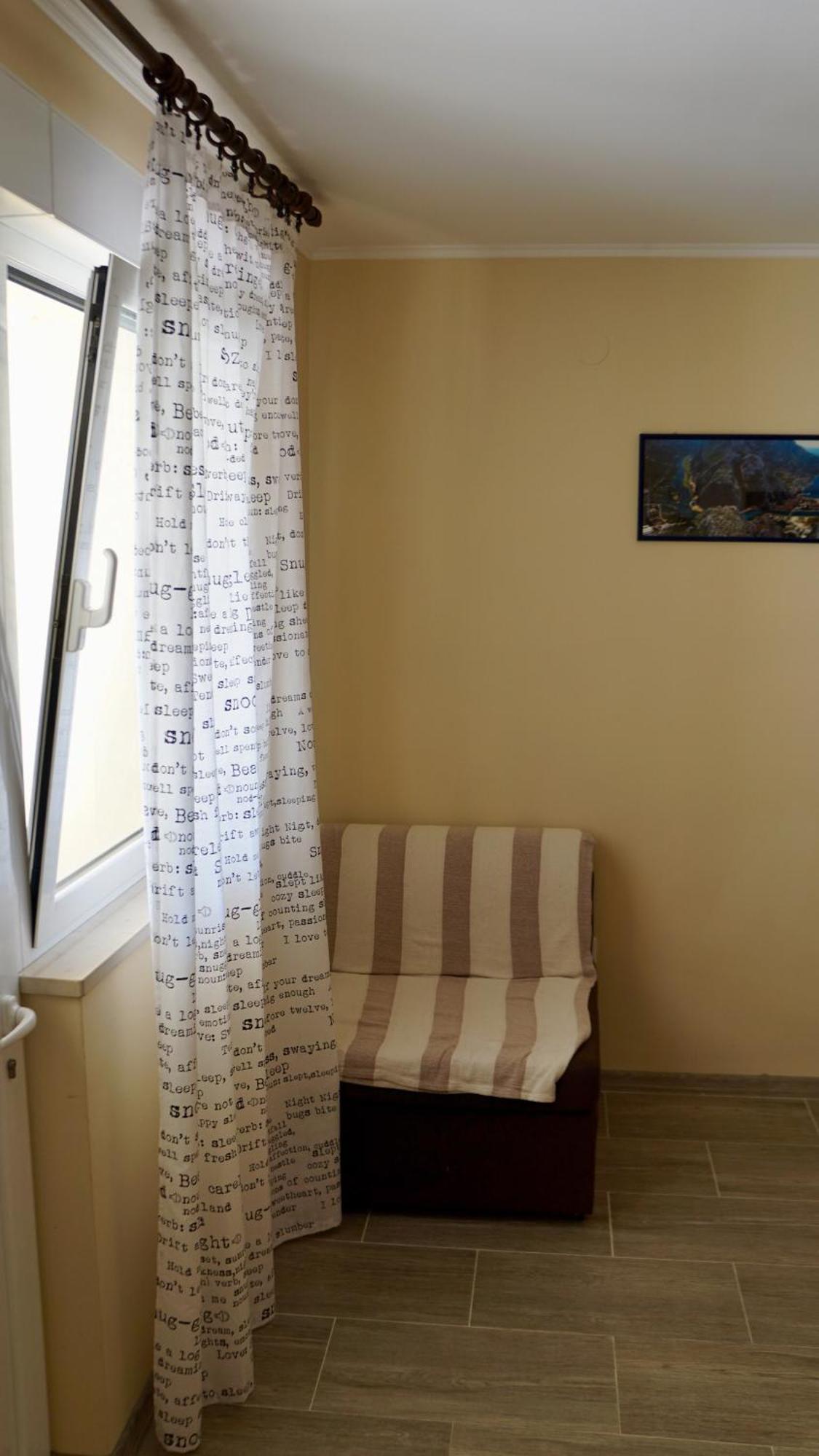 Apartments Niksa Kastelan Omis Exterior photo