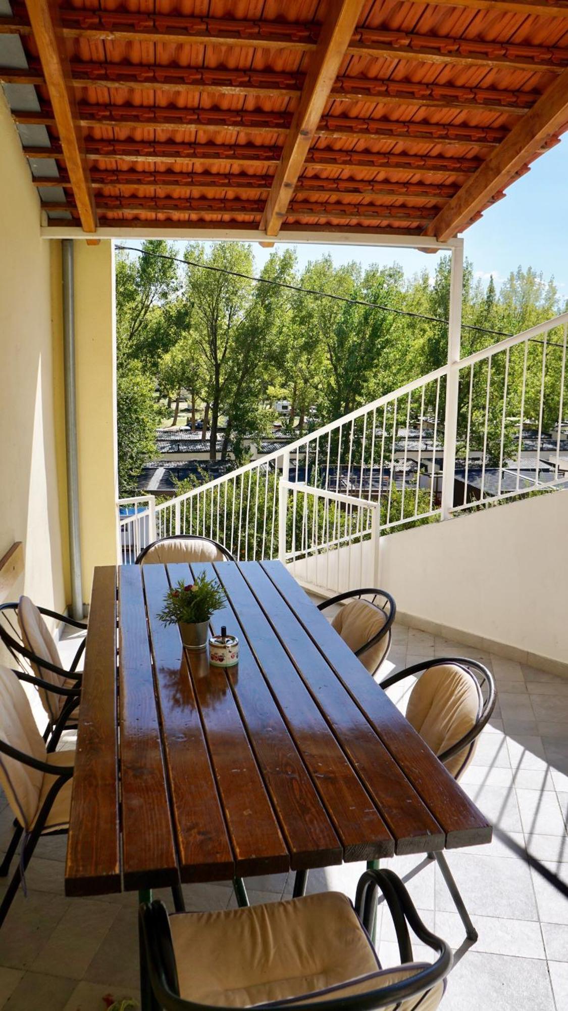 Apartments Niksa Kastelan Omis Exterior photo